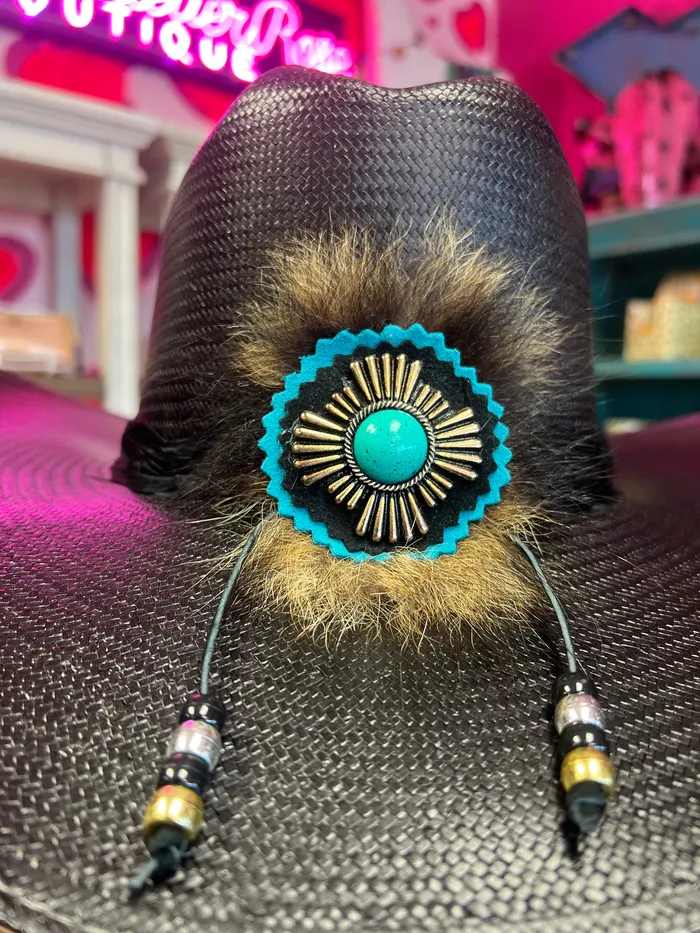 CHARLIE 1 HORSE CHARLIE 1 HORSE X LAINEY WILSON COUNTRY WITH A FLARE STRAW HAT BLACK Necklaces