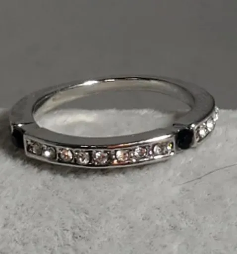 Rings alice R648 Silver Rhinestone Black Gem Band Ring