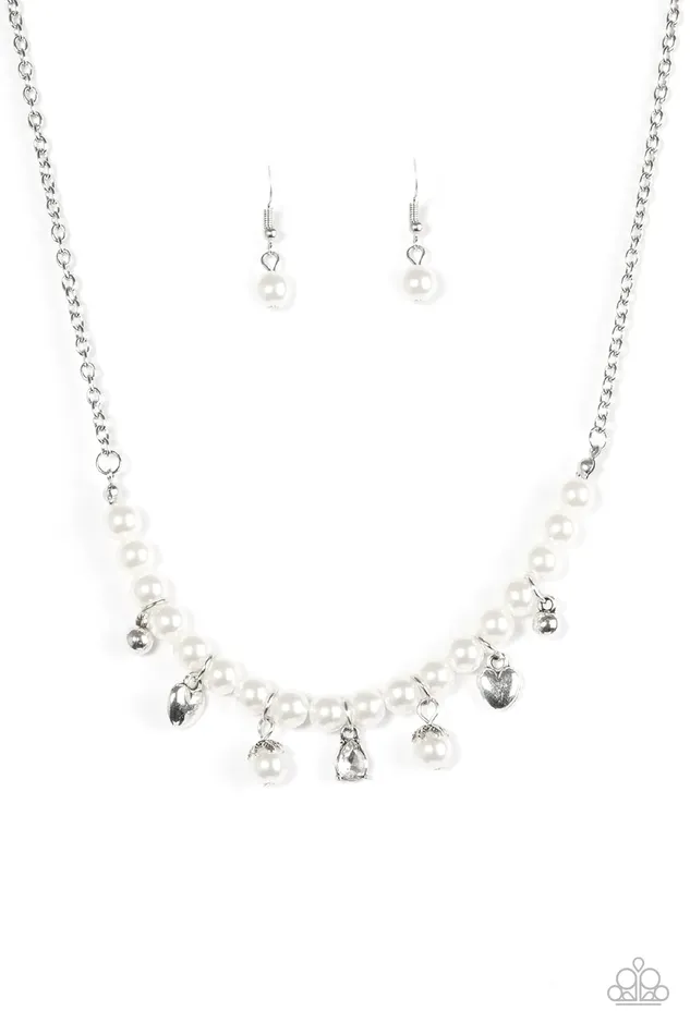 Necklaces Paparazzi Jewelry Paparazzi Necklace A HEARTLuck Story White