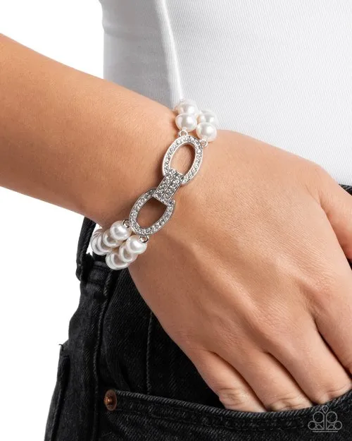 Paparazzi Jewelry Paparazzi Bracelet FancyFree Fanfare Bracelets