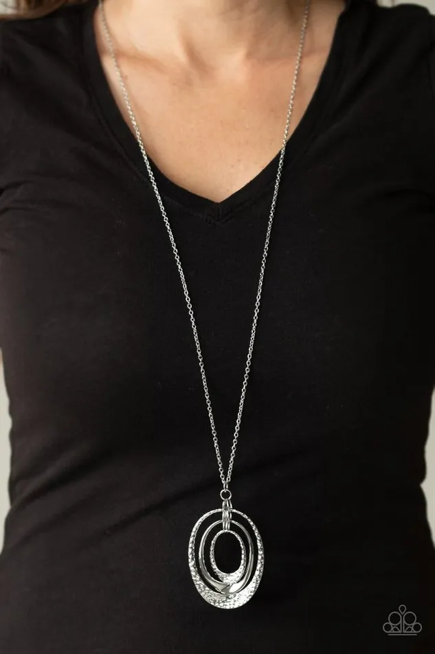 Paparazzi Necklace Dizzying Decor Silver Paparazzi Jewelry Necklaces