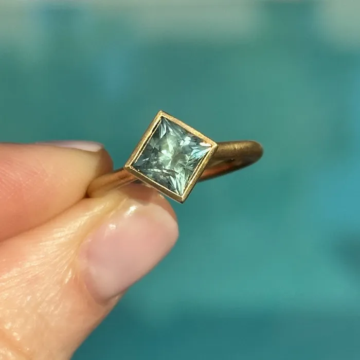 Rings Obsessed Over Gems 217ct Princess Cut Teal Montana Sapphire Contemporary Bezel Set Ring in 18k Yellow Gold