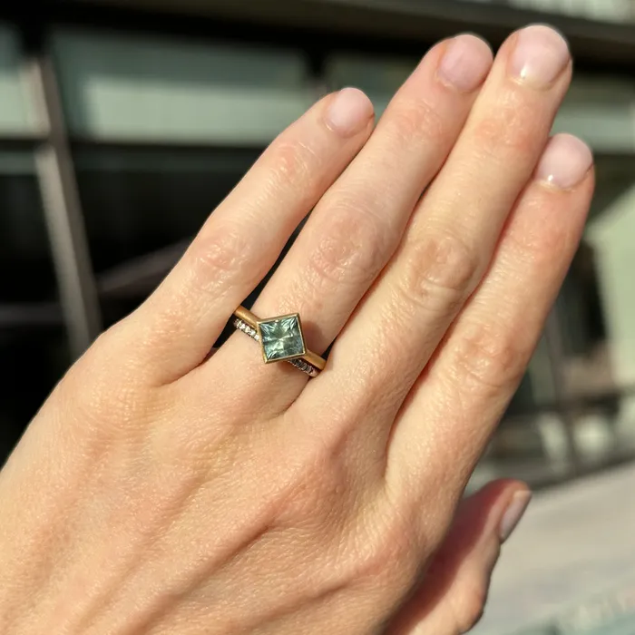 Rings Obsessed Over Gems 217ct Princess Cut Teal Montana Sapphire Contemporary Bezel Set Ring in 18k Yellow Gold